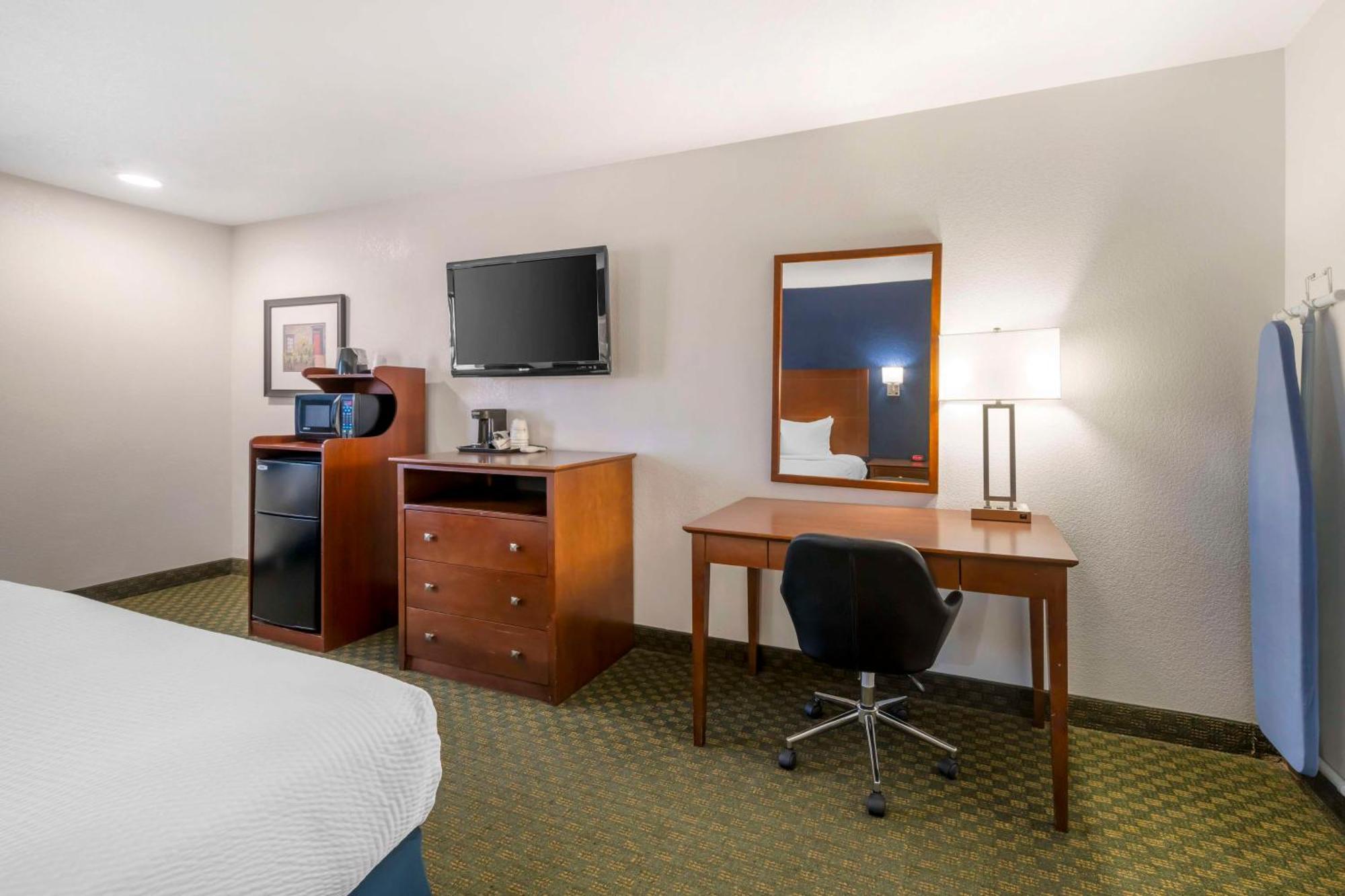 Best Western Parker Inn Exterior photo